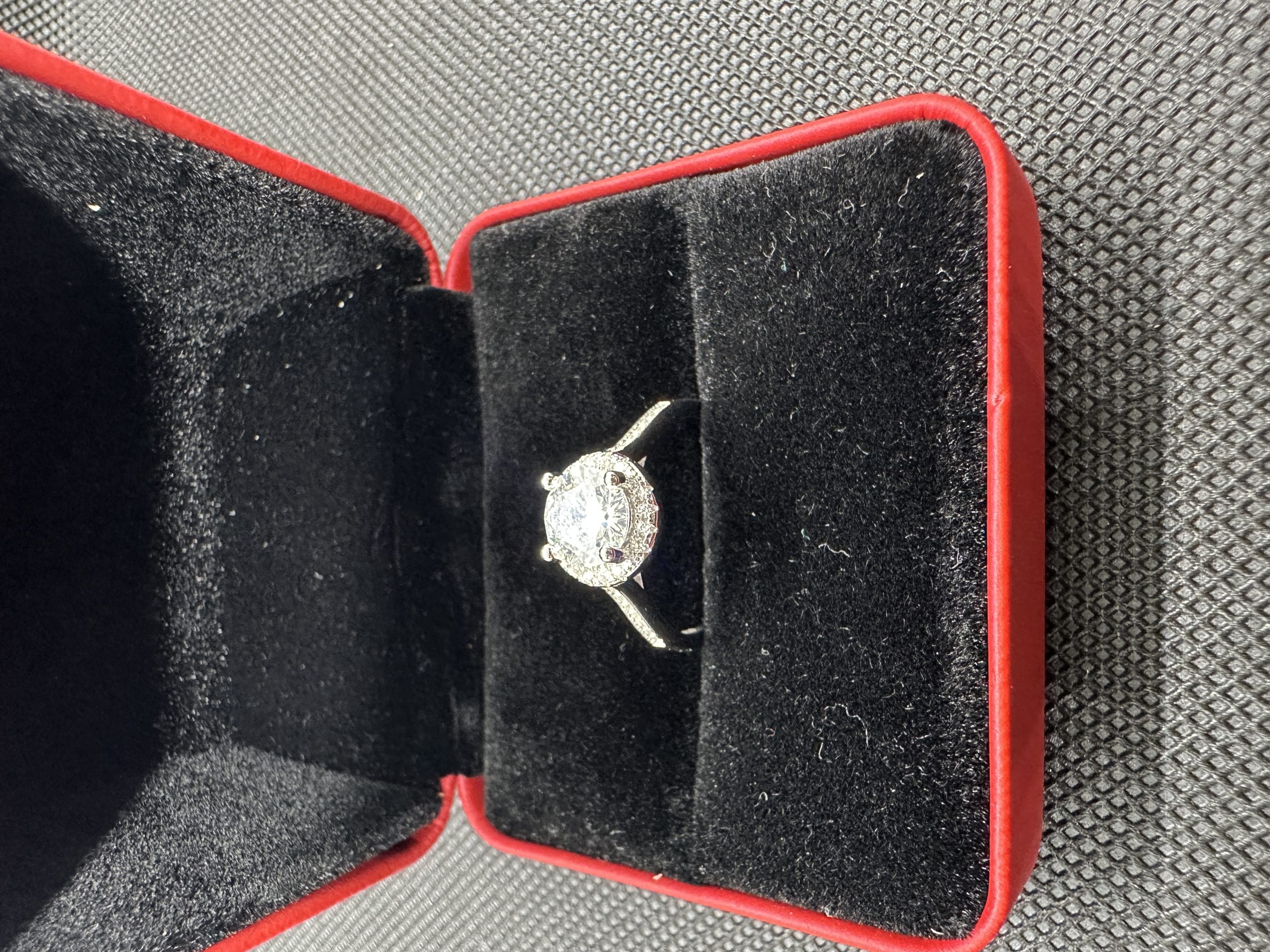 エタニティーリング 本物 の ダイヤモンド 天然ダイヤモンド1.01ct GIA証明書 AU750指輪