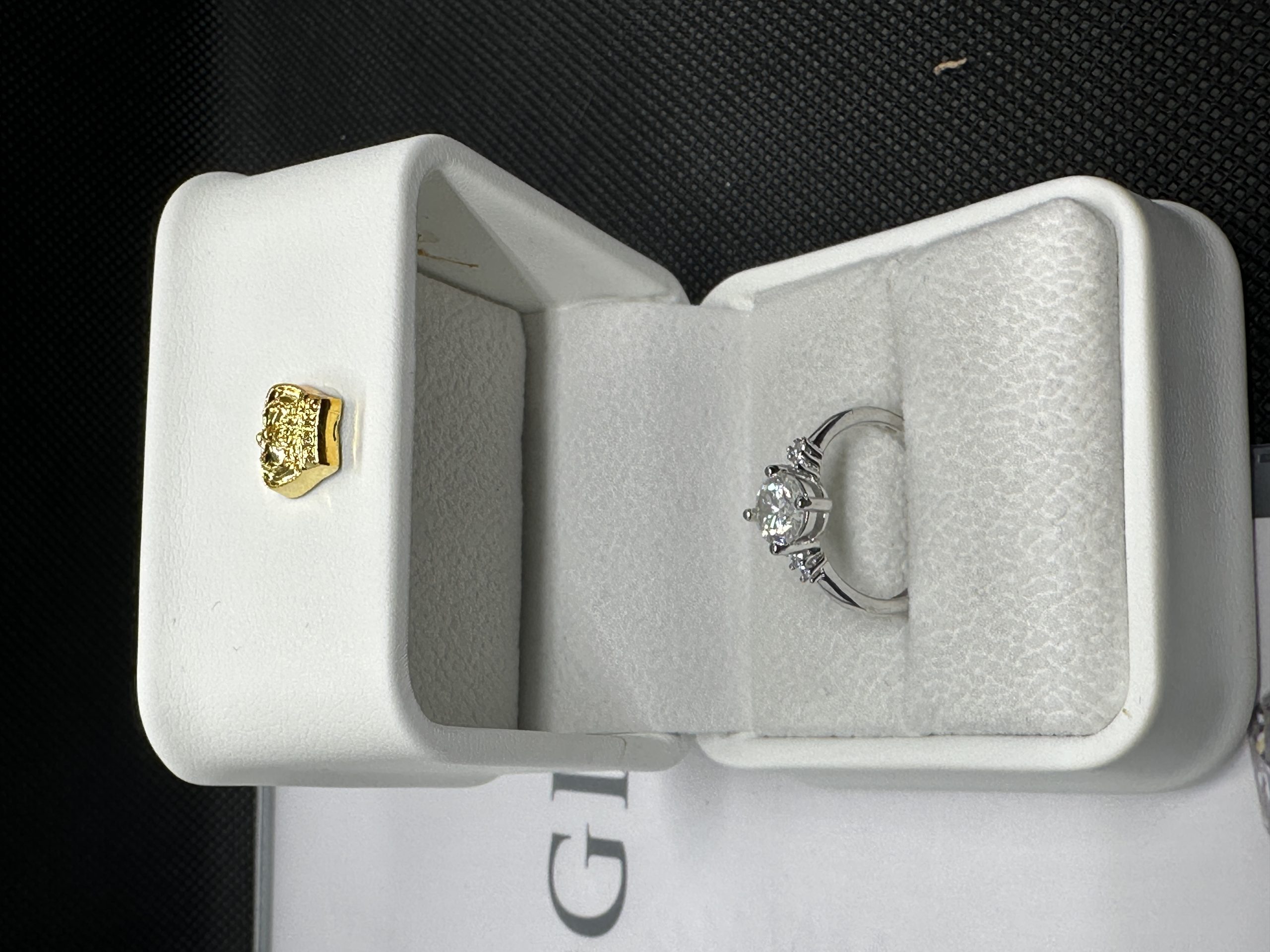 エタニティーリング 一 粒 ダイヤ 指輪 天然ダイヤモンド1.01ct GIA鑑定書 AU750指輪