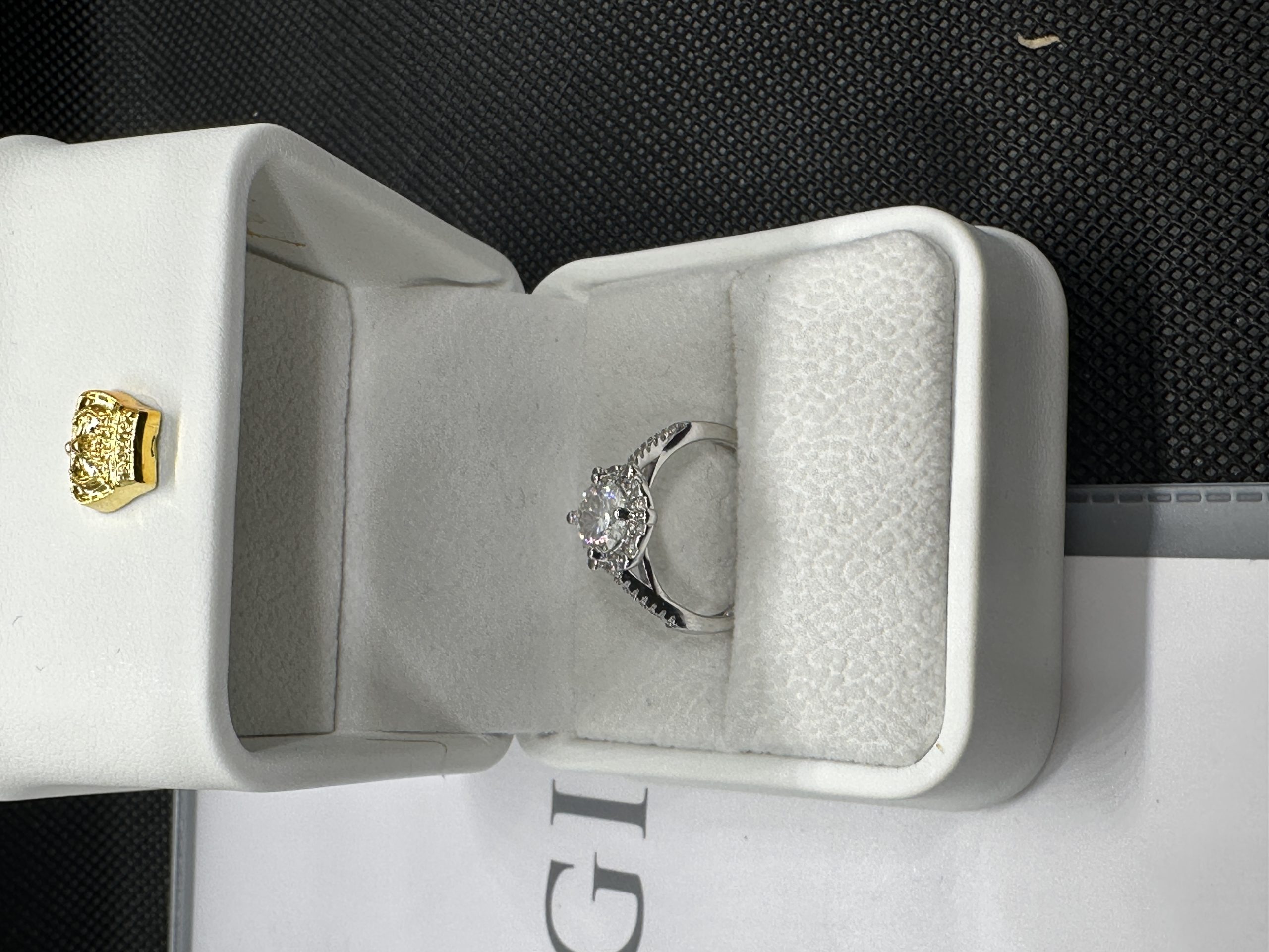 エタニティーリング ネックレス 高級 天然ダイヤモンド1.01ct GIA鑑定書 AU750指輪