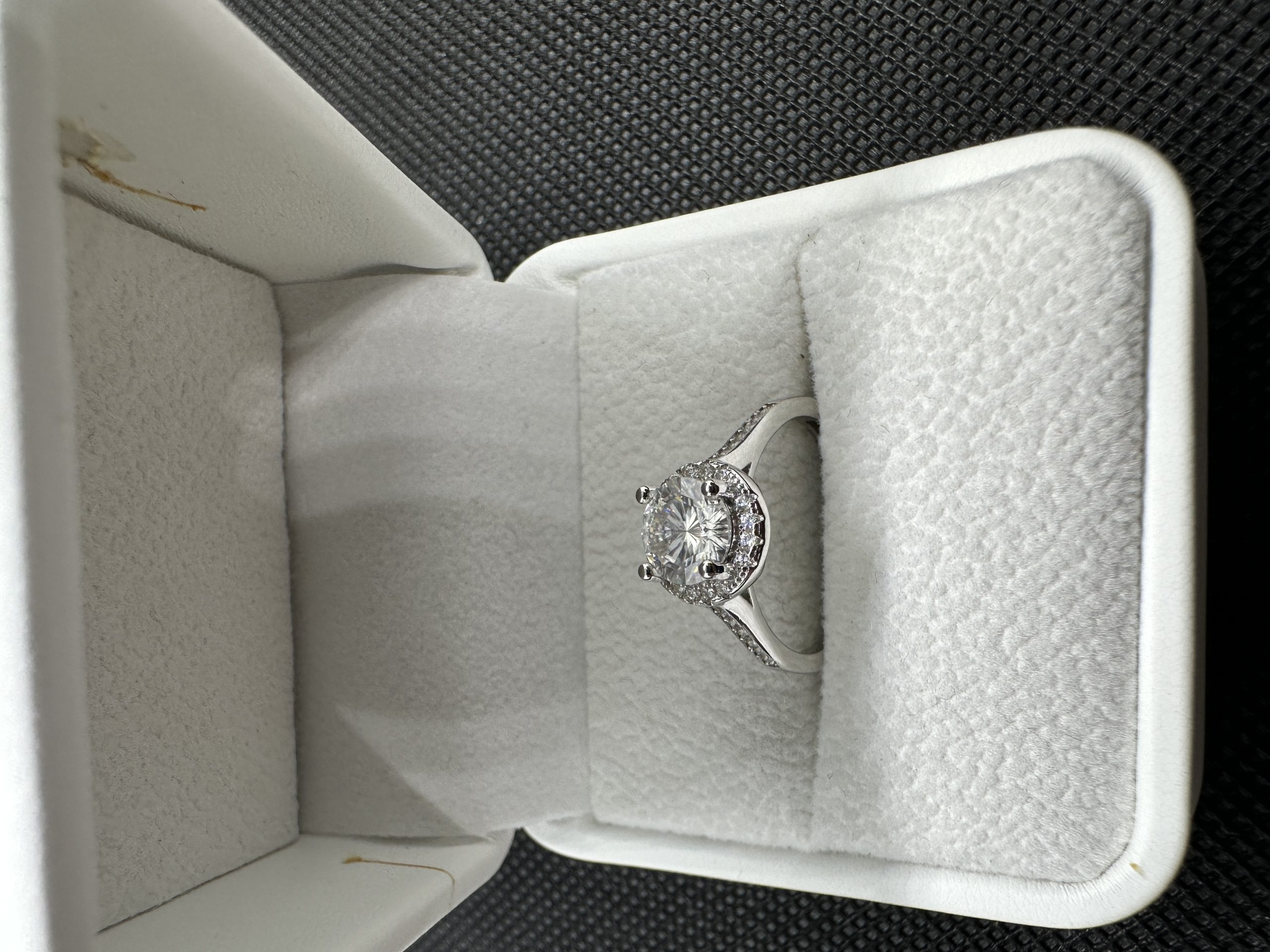 エタニティーリング ダイヤモンド 天然ダイヤモンド1.01ct GIA鑑定書 AU750指輪