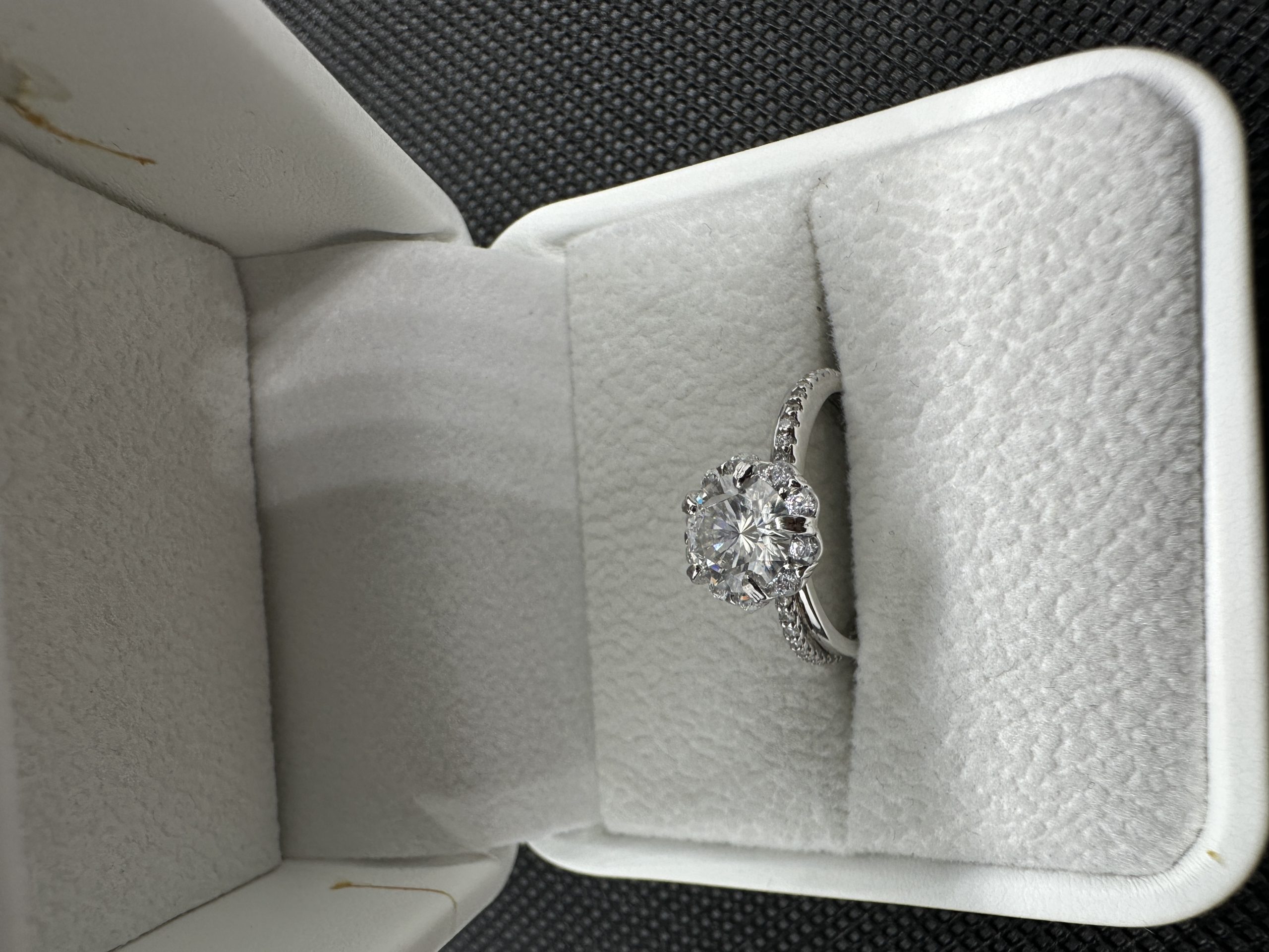 エタニティーリング ダイヤモンド 1 カラット 天然ダイヤモンド1.01ct GIA鑑定書 AU750指輪